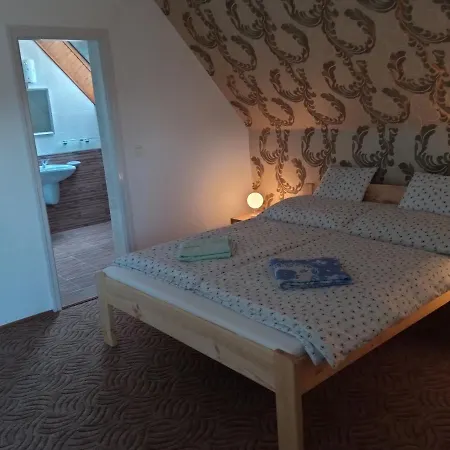 아파트 Apartmanhaz 잘라카로쉬