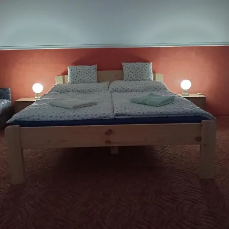 Apartmanhaz شقة زلاكاروس