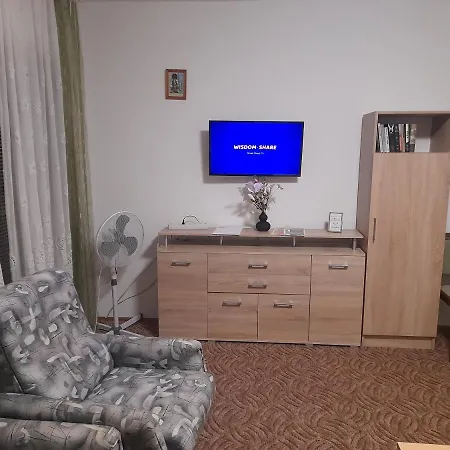 Apartmanhaz شقة *