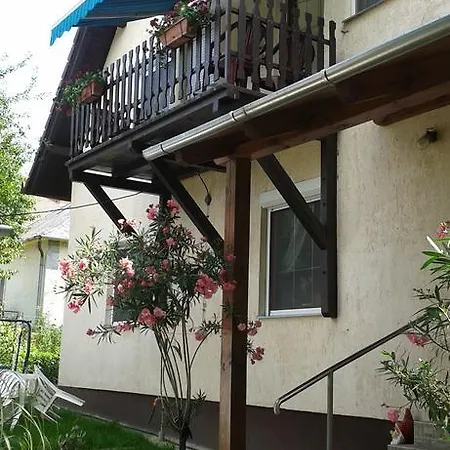 아파트 Apartmanhaz 잘라카로쉬