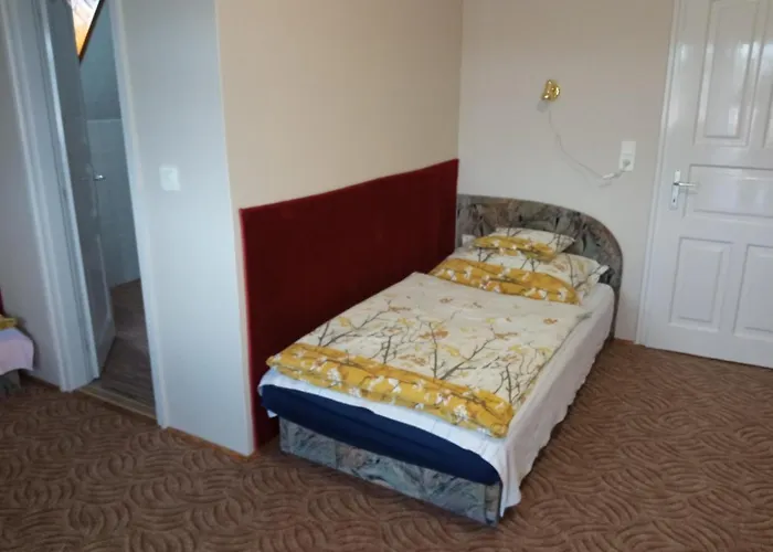 Apartmanhaz Apartment *