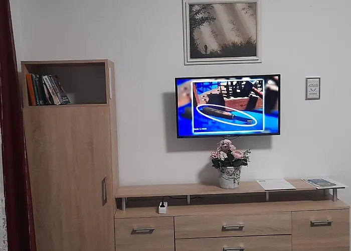 Apartmanhaz Apartment