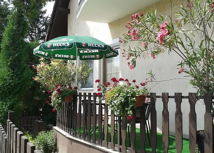 Apartment Apartmanhaz *